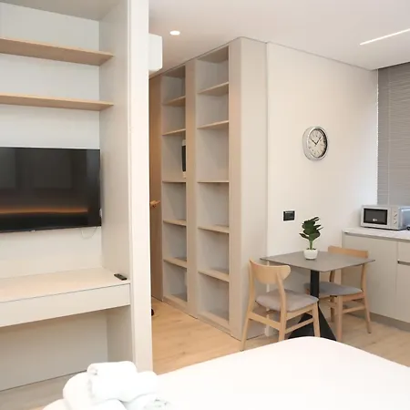 Apartment Centre - Cca